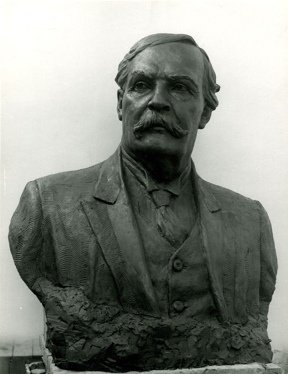 Погруддя М. Лисенка. 1963. Мармур